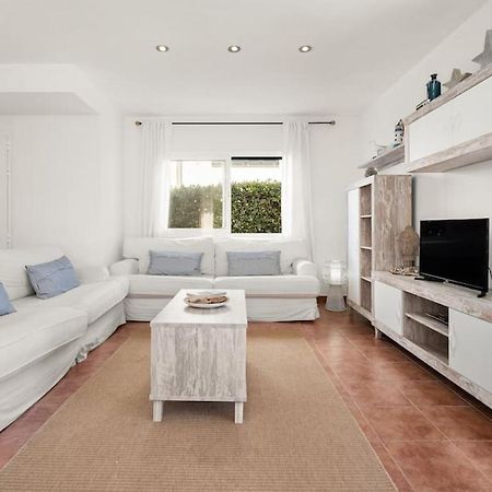 Villa Santa Helena Es Mercadal Ngoại thất bức ảnh